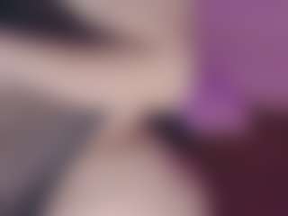 Live cam show with Emma - Big Tits MILF on thefappeningchat.com