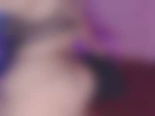 Live cam show with Emma - Drinking on CamSodaAdn