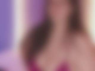 Live cam show with Emma - Big Clit on xxxlivecams.org