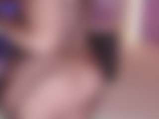 Emma's Live Sex Cam Show