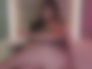 Live cam show with Emma - Fuck Machine on pussylord.com