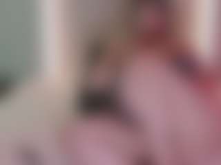 Live cam show with Emma - Hairy Pussy Latina on TastyBlacksLive | colombia