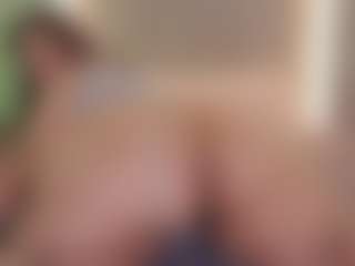 Live cam show with Emma - Colombia Young Adult on https://playwithruby.com
