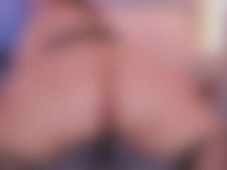 Live cam show with Emma - Colombia Young Adult on Camsoda