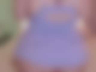 Live cam show with Emma - Double Penetration on Hubzter Live