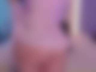 Emma's Live Sex Cam Show