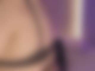 Emma's Live Sex Cam Show