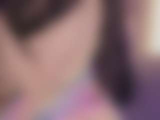 Live cam show with Emma - Nipple Piercings on Camsoda