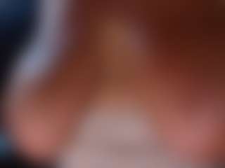 JuicyFruittt's Live Sex Cam Show