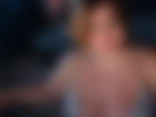 Live cam show with JuicyFruittt - Spy Curvy on Camiplay Live