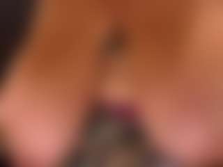JuicyFruittt's Live Sex Cam Show