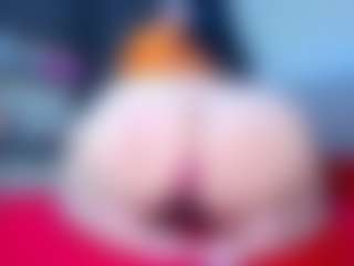 Live cam show with Sophie-Green - Amateur Curvy on Pornisteam.com
