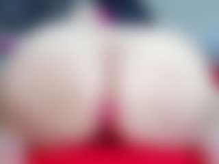 Live cam show with Sophie-Green - Green Eyes on Camsoda