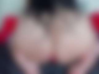 Live cam show with Sophie-Green - Teen (18+) on Camsoda