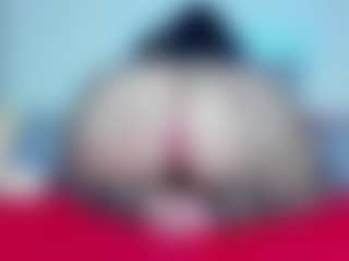 Live cam show with Sophie-Green - Hairy Pussy Teen (18+) on Dolls Live