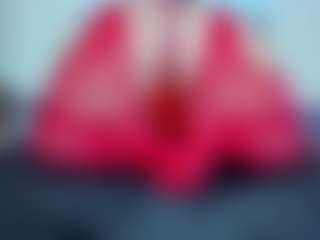 Spettacolo in cam dal vivo con Sophie-Green - Squirt MILF su Camsoda
