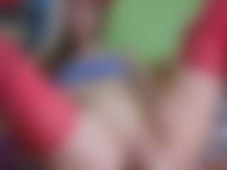 yulia999's Live Sex Cam Show