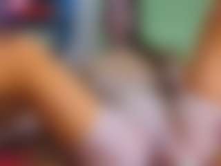 yulia999's Live Sex Cam Show