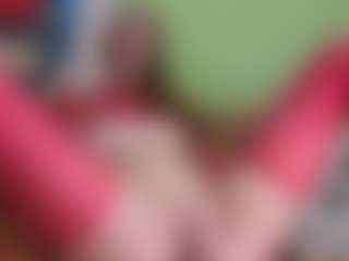 yulia999's Live Sex Cam Show