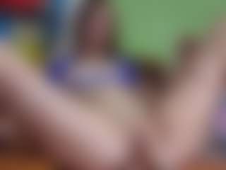 Live cam show with yulia999 - Normal on Camsoda