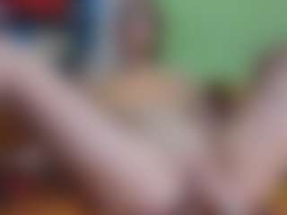 yulia999's Live Sex Cam Show