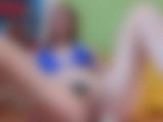 yulia999's Live Sex Cam Show