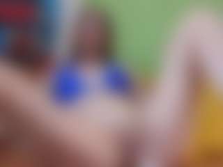 yulia999's Live Sex Cam Show