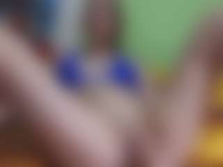Live cam show with yulia999 - Bikini on sexylive.show
