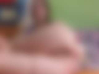yulia999's Live Sex Cam Show