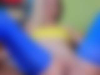 yulia999's Live Sex Cam Show