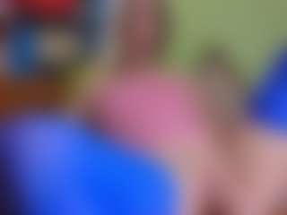 yulia999's Live Sex Cam Show