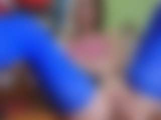 yulia999's Live Sex Cam Show