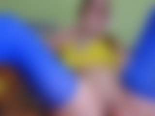 Live cam show with yulia999 - Normal on Camsoda