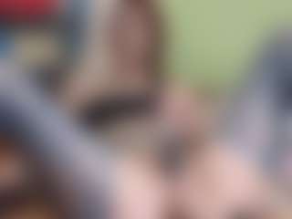 yulia999's Live Sex Cam Show