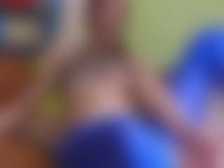 yulia999's Live Sex Cam Show