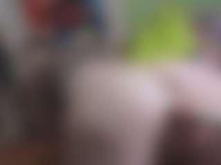 yulia999's Live Sex Cam Show