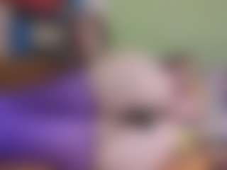 yulia999's Live Sex Cam Show