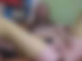 yulia999's Live Sex Cam Show