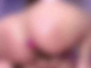 Live cam show with gaby-leonnn - Robe on galaxygirlnitro.com