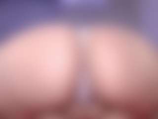Live cam show with gaby-leonnn - Bikini on Instabang