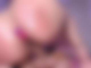 Live cam show with gaby-leonnn - Robe on SxyPornLive