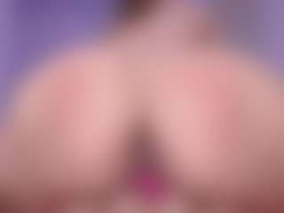 Live cam show with gaby-leonnn - Amateur on intimatelivegirls.com