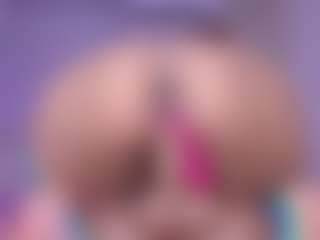 Live cam show with gaby-leonnn - Bikini on Camsoda