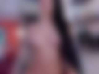 Live cam show with KatadelaFontaine - Black Hair on Camsoda