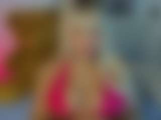 Live cam show with Taylor Sam - Cute on Camsoda