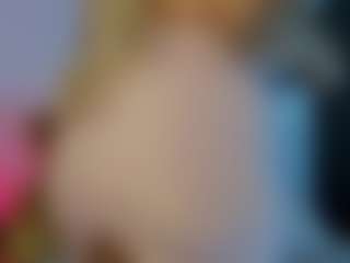 Live cam show with Taylor Sam - Body Massage on Camsoda