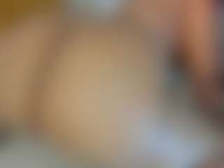 Live cam show with Taylor Sam - Morena on parknlotfishbdy