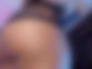 Live cam show with Taylor Sam - Body Massage on Camsoda