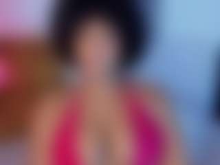 Live cam show with Taylor Sam - Morena on Soda Cam