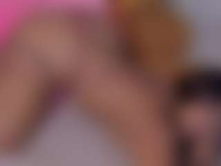Live cam show with Taylor Sam - Ebony on Dolls Live | colombia